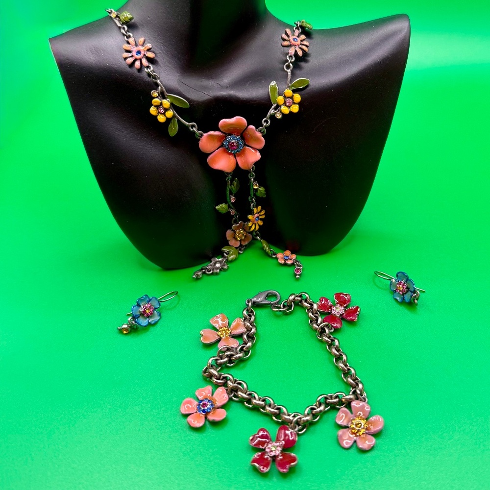 Ben Amun Multicolor Flowers Set